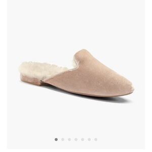 Birdies Tan Sherpa-Lined Slippers for Indoor Comfort